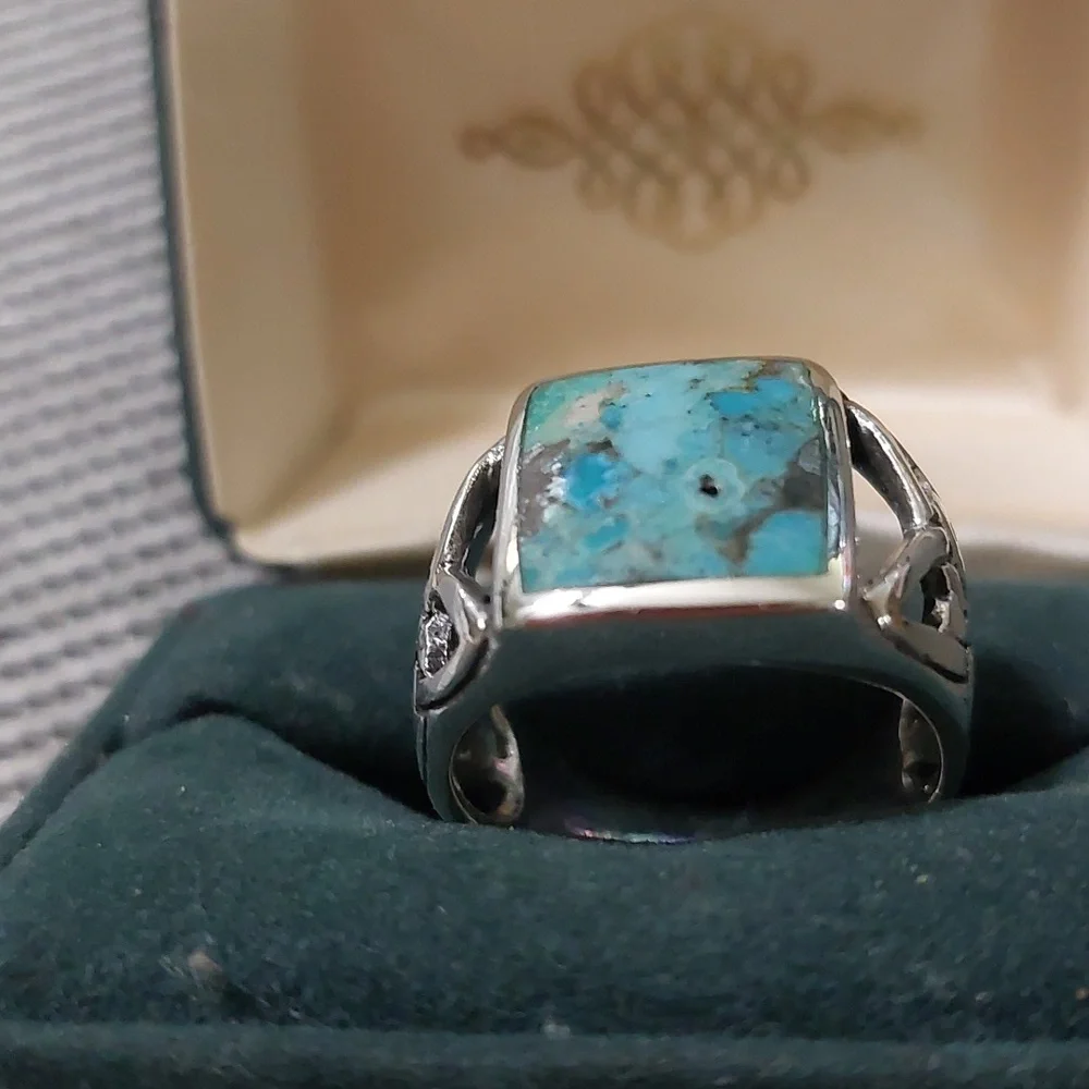 N/A turquoise ring